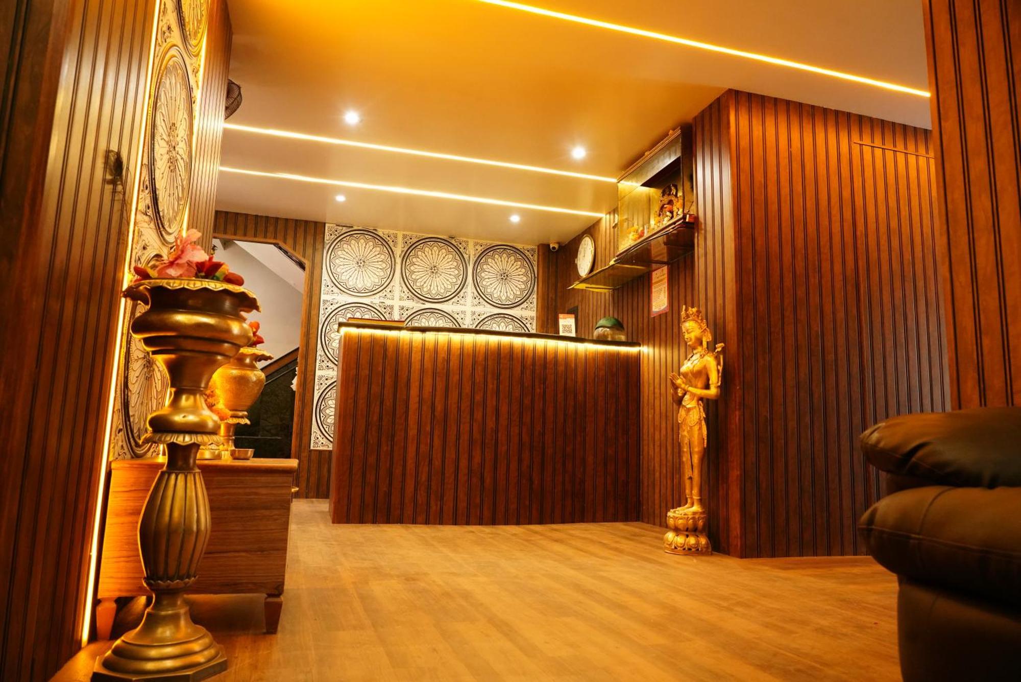 Hotel Padma Krishna Pune Exterior foto