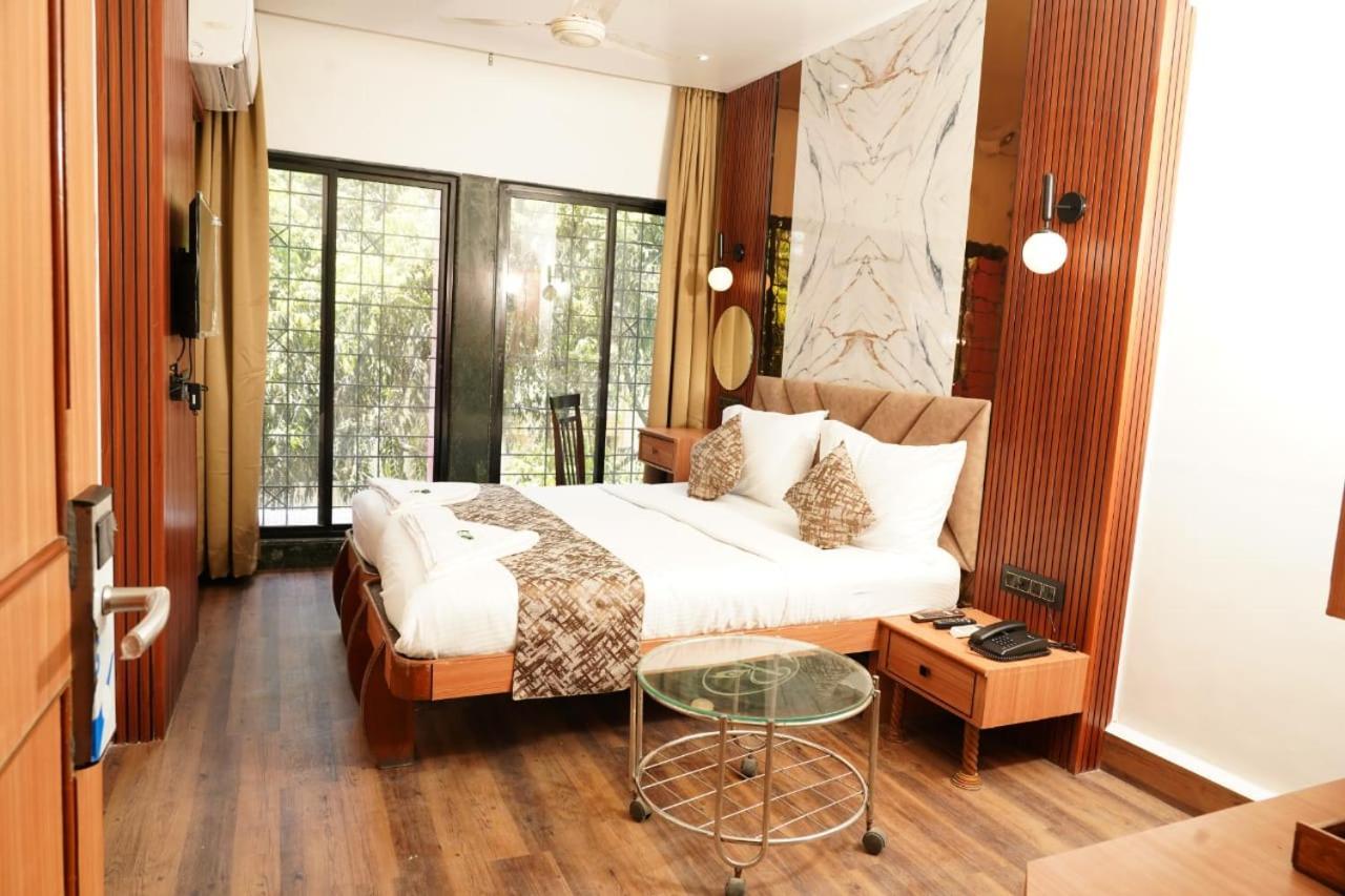 Hotel Padma Krishna Pune Exterior foto